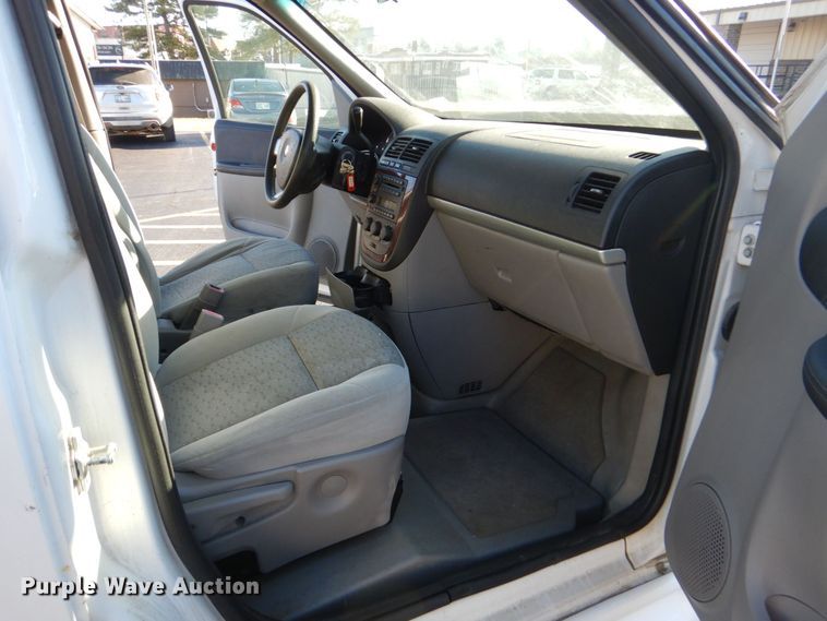 image for item LI9048 2008 Chevrolet Uplander  handicap accessible van