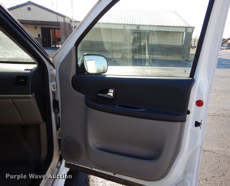 image for item LI9048 2008 Chevrolet Uplander  handicap accessible van