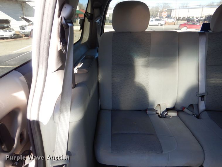 image for item LI9048 2008 Chevrolet Uplander  handicap accessible van