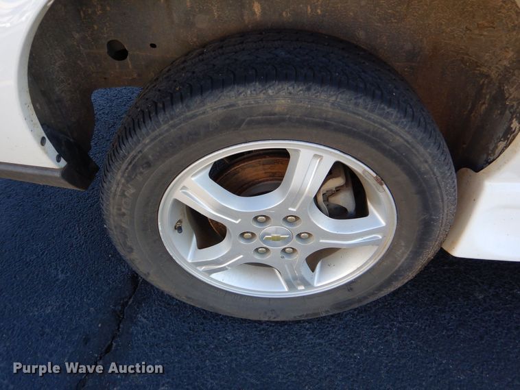 image for item LI9048 2008 Chevrolet Uplander  handicap accessible van