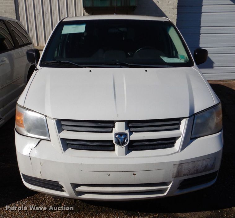 image for item LI9050 2010 Dodge Grand Caravan SE  handicap accessible van