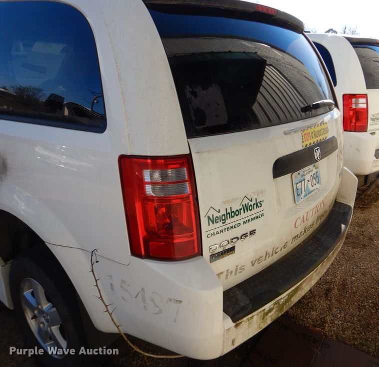 image for item LI9050 2010 Dodge Grand Caravan SE  handicap accessible van