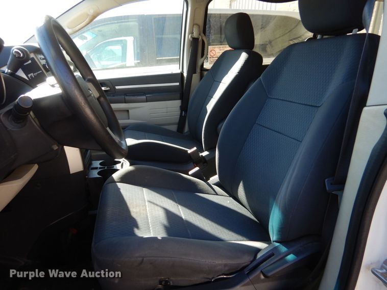 image for item LI9050 2010 Dodge Grand Caravan SE  handicap accessible van