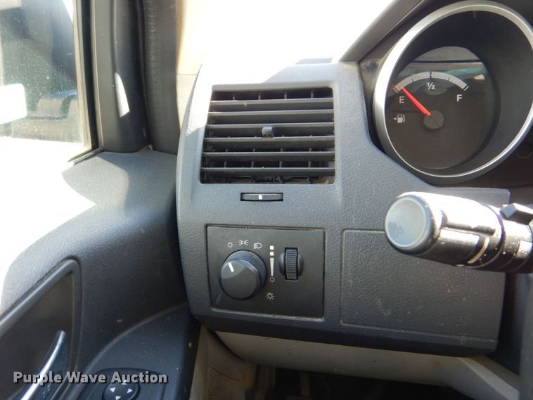 image for item LI9050 2010 Dodge Grand Caravan SE  handicap accessible van