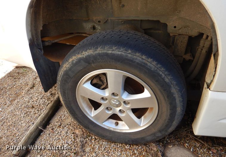 image for item LI9050 2010 Dodge Grand Caravan SE  handicap accessible van