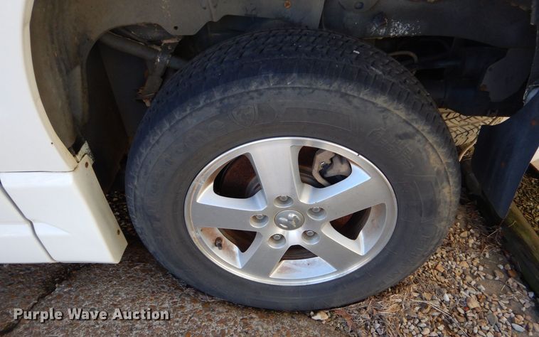 image for item LI9050 2010 Dodge Grand Caravan SE  handicap accessible van