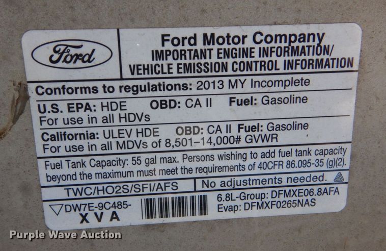 image for item LI9051 2013 Ford E350 Super Duty  shuttle bus