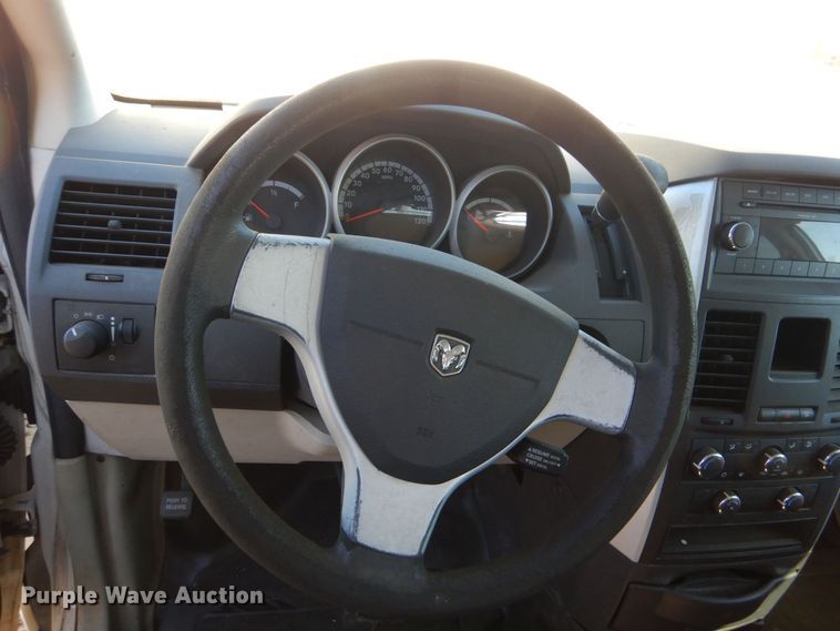image for item LI9052 2010 Dodge Grand Caravan SE  handicap accessible van