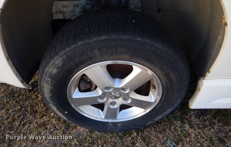 image for item LI9052 2010 Dodge Grand Caravan SE  handicap accessible van