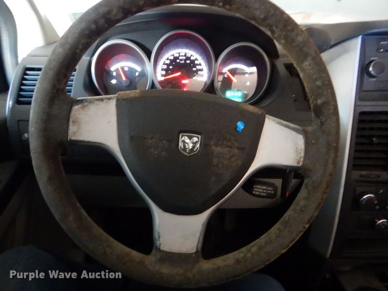 image for item LI9053 2010 Dodge Grand Caravan SE  handicap accessible van