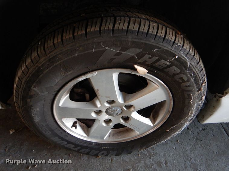 image for item LI9053 2010 Dodge Grand Caravan SE  handicap accessible van