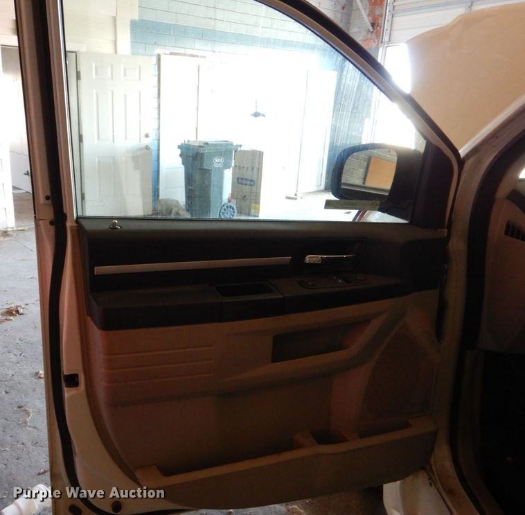 image for item LI9054 2010 Dodge Grand Caravan SE  handicap accessible van