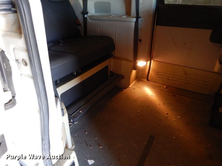 image for item LI9054 2010 Dodge Grand Caravan SE  handicap accessible van