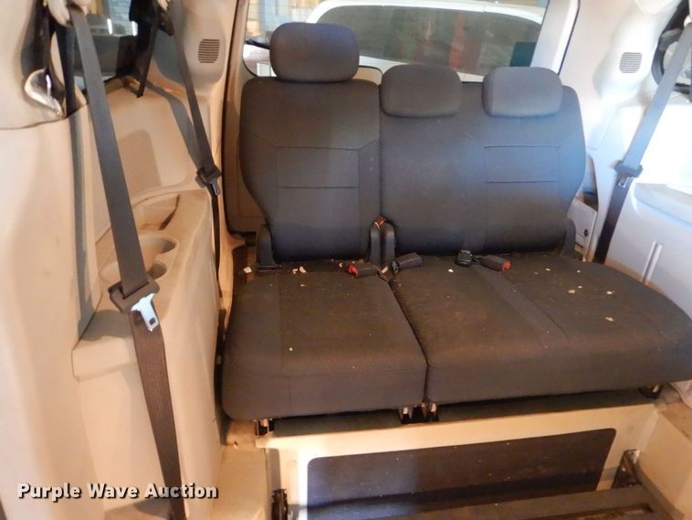 image for item LI9054 2010 Dodge Grand Caravan SE  handicap accessible van