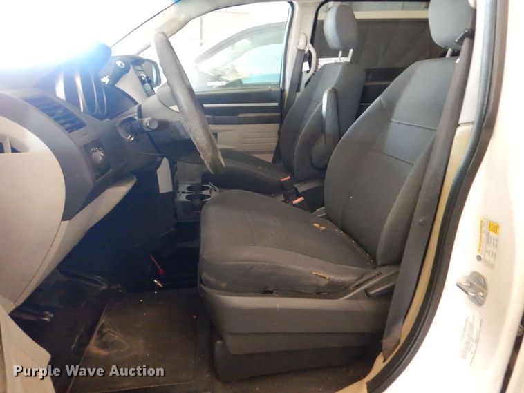 image for item LI9055 2010 Dodge Grand Caravan SE  handicap accessible van