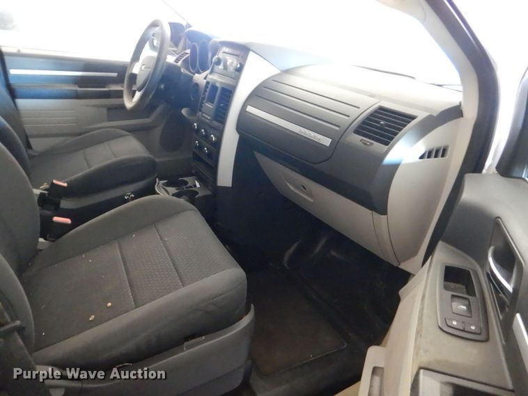 image for item LI9055 2010 Dodge Grand Caravan SE  handicap accessible van