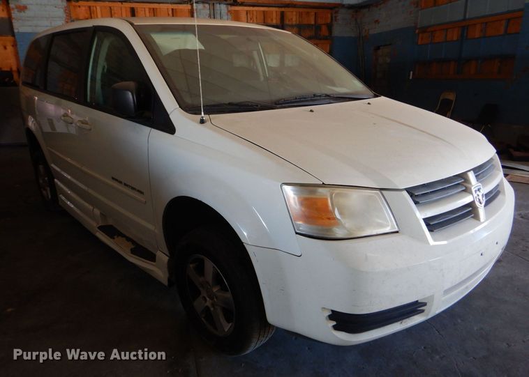 image for item LI9056 2010 Dodge Grand Caravan SE  handicap accessible van