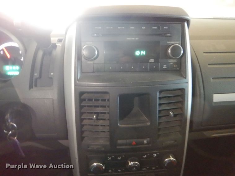 image for item LI9056 2010 Dodge Grand Caravan SE  handicap accessible van