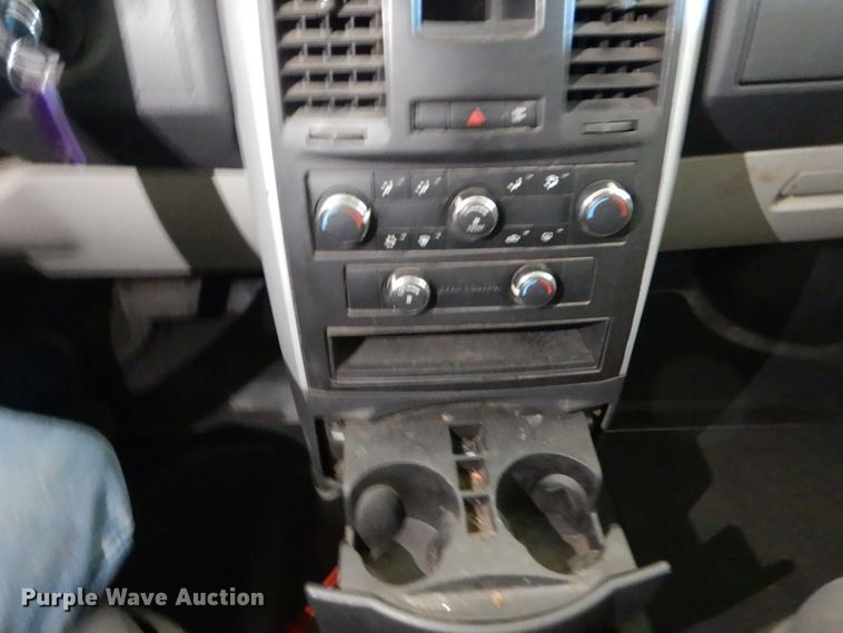 image for item LI9056 2010 Dodge Grand Caravan SE  handicap accessible van