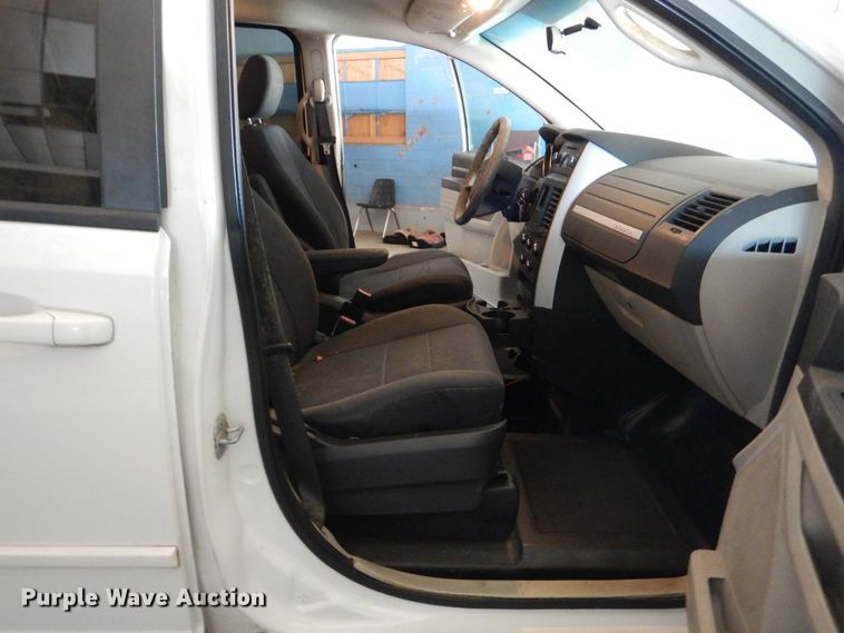 image for item LI9056 2010 Dodge Grand Caravan SE  handicap accessible van