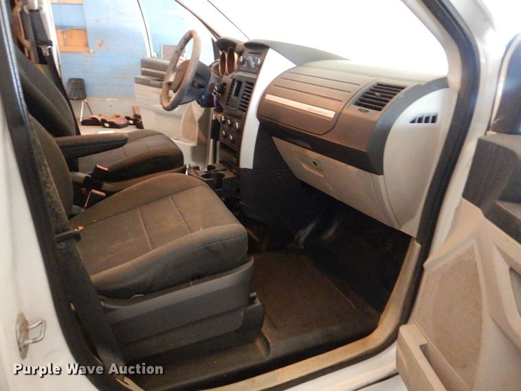 image for item LI9056 2010 Dodge Grand Caravan SE  handicap accessible van