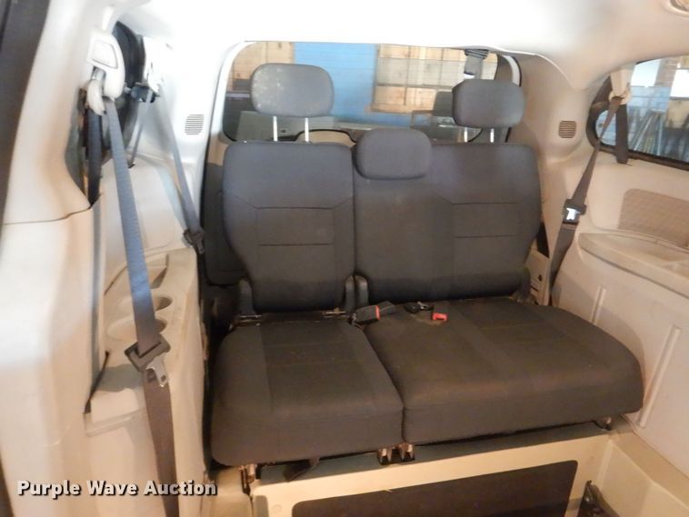 image for item LI9056 2010 Dodge Grand Caravan SE  handicap accessible van