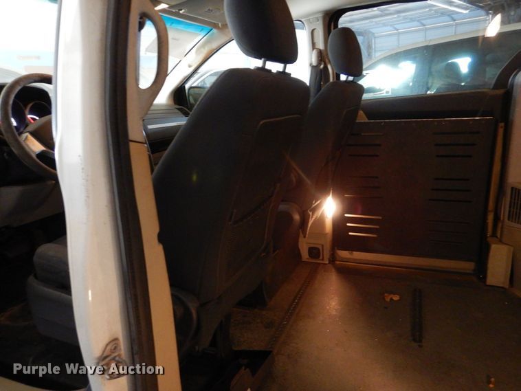 image for item LI9056 2010 Dodge Grand Caravan SE  handicap accessible van