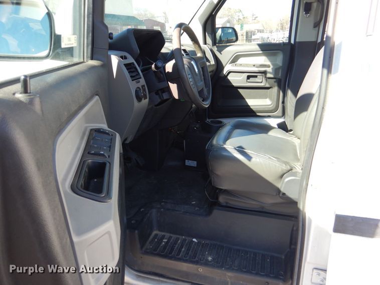 image for item LI9057 2012 VPG MV-1  handicap accessible van