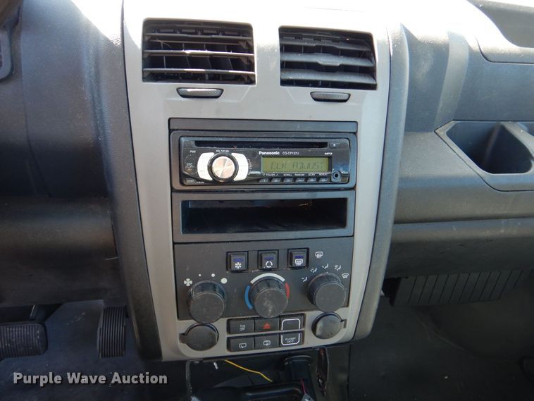 image for item LI9057 2012 VPG MV-1  handicap accessible van