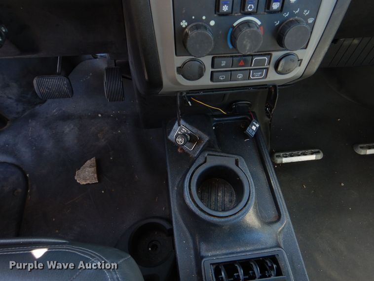 image for item LI9057 2012 VPG MV-1  handicap accessible van