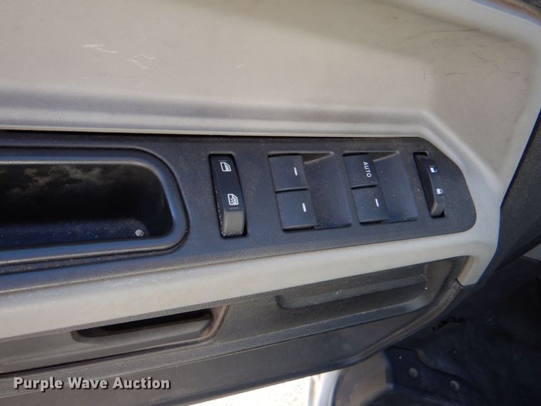 image for item LI9057 2012 VPG MV-1  handicap accessible van