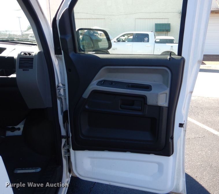 image for item LI9057 2012 VPG MV-1  handicap accessible van