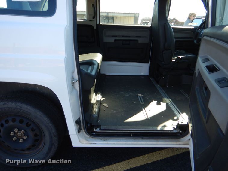 image for item LI9057 2012 VPG MV-1  handicap accessible van