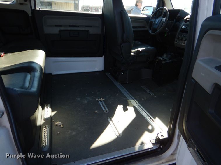 image for item LI9057 2012 VPG MV-1  handicap accessible van