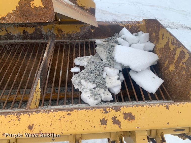 image for item LI9063 Roscoe SPRHH  chip spreader