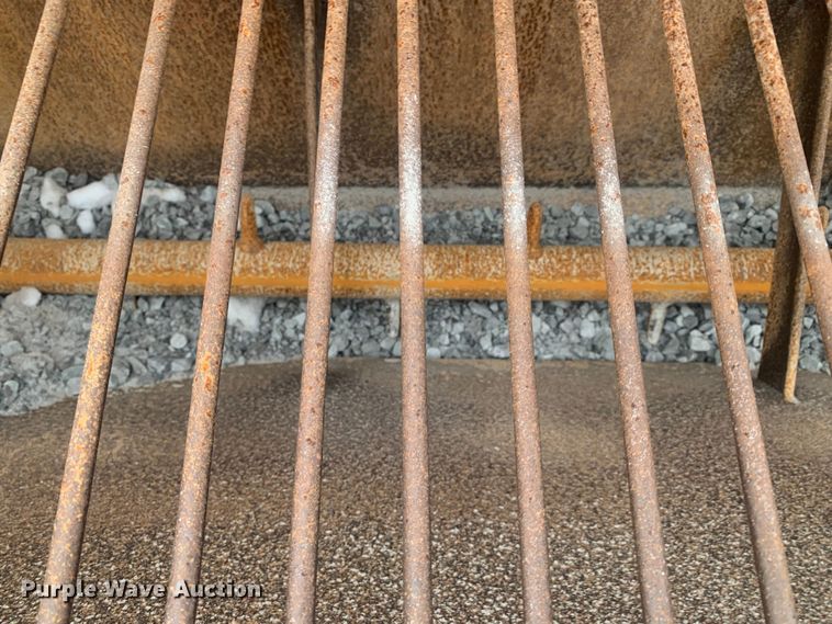 image for item LI9063 Roscoe SPRHH  chip spreader