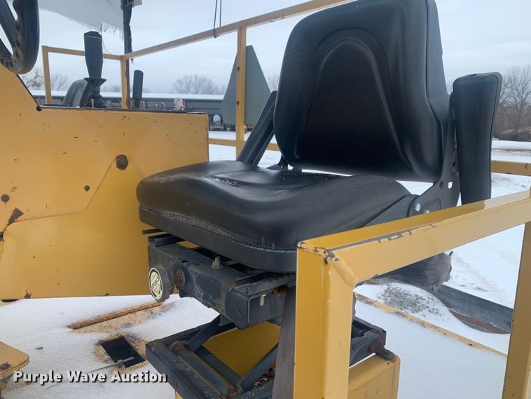 image for item LI9063 Roscoe SPRHH  chip spreader