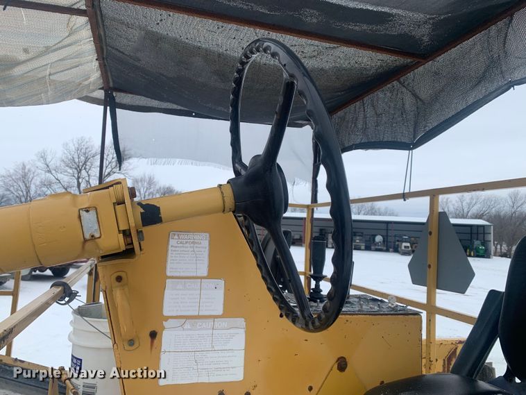 image for item LI9063 Roscoe SPRHH  chip spreader