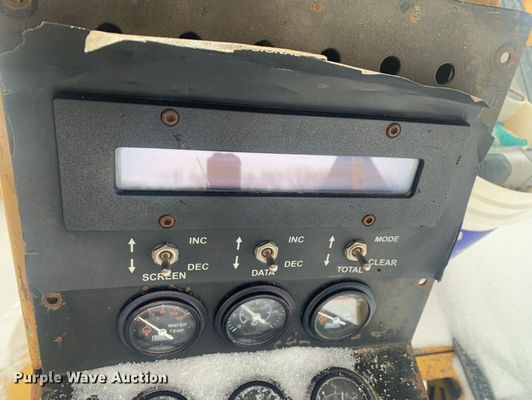 image for item LI9063 Roscoe SPRHH  chip spreader