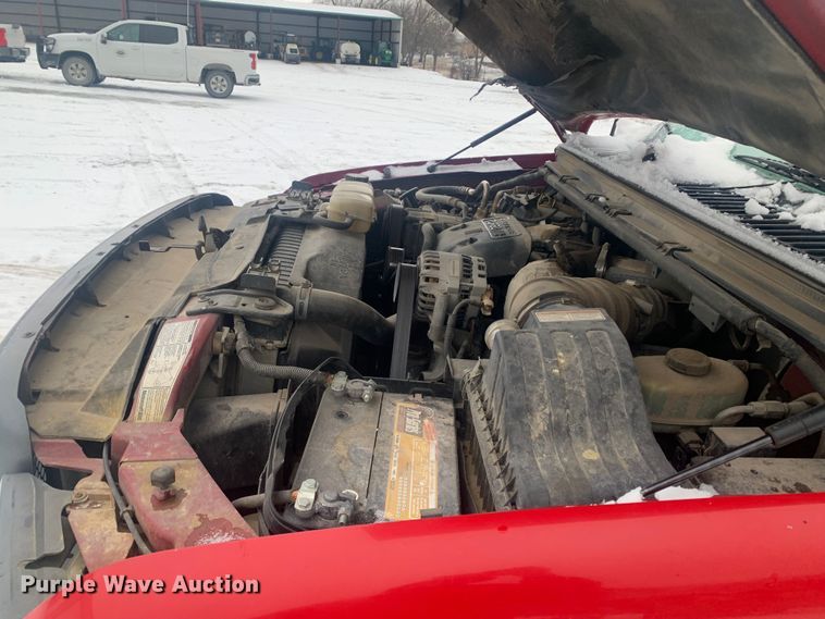 image for item LI9064 1999 Ford F250 Super Duty  utility bed pickup truck