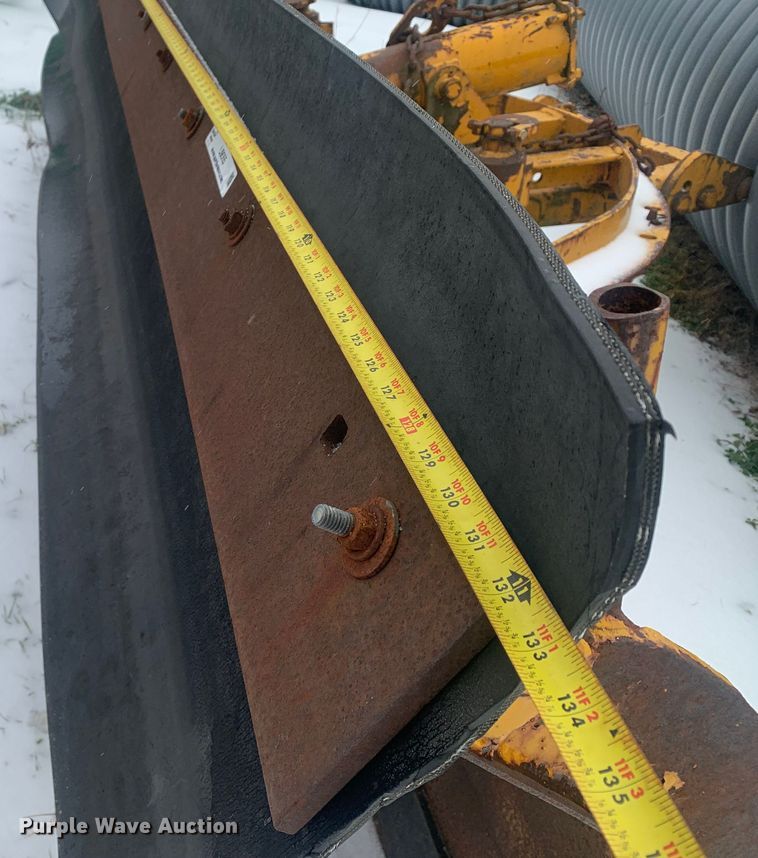 image for item LI9065 Valk Manufacturing RV112-75  snow plow