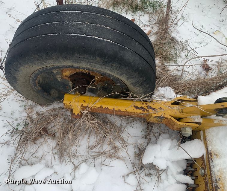 image for item LI9066 Bush Whacker ST180 Elite  batwing rotary mower