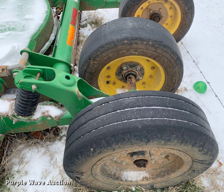 image for item LI9068 John Deere CX15  rotary mower