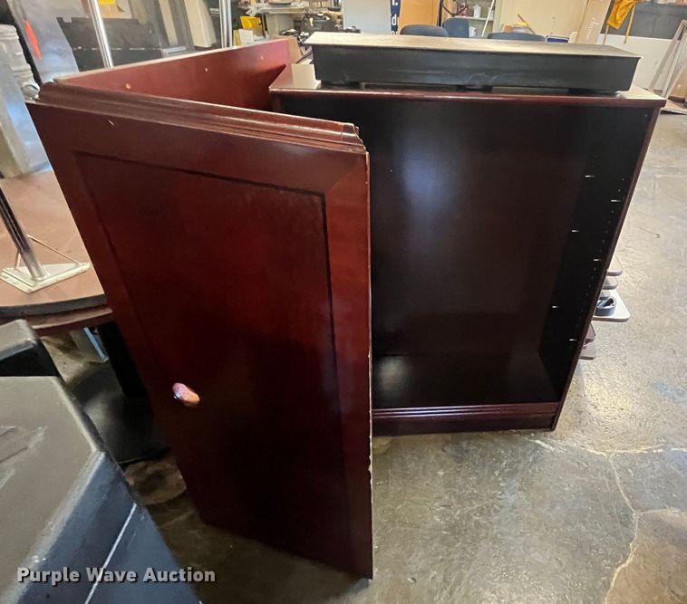 image for item LP9801 (4) desks