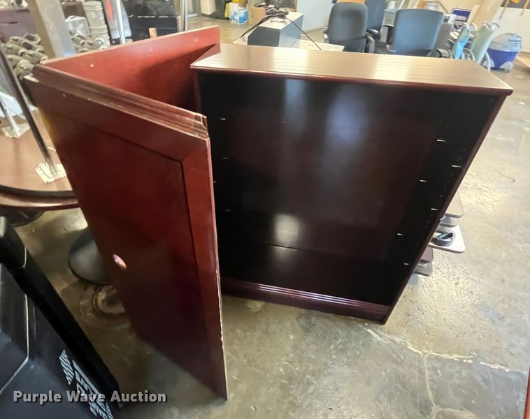 image for item LP9801 (4) desks