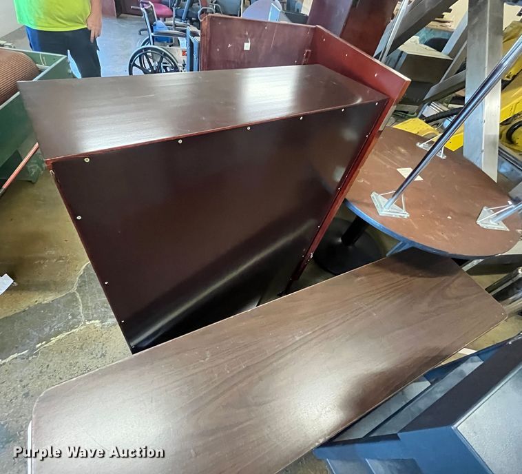 image for item LP9801 (4) desks