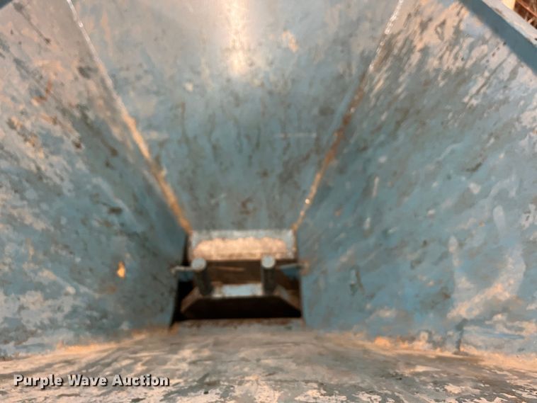 image for item LP9804 Marathon  can crusher