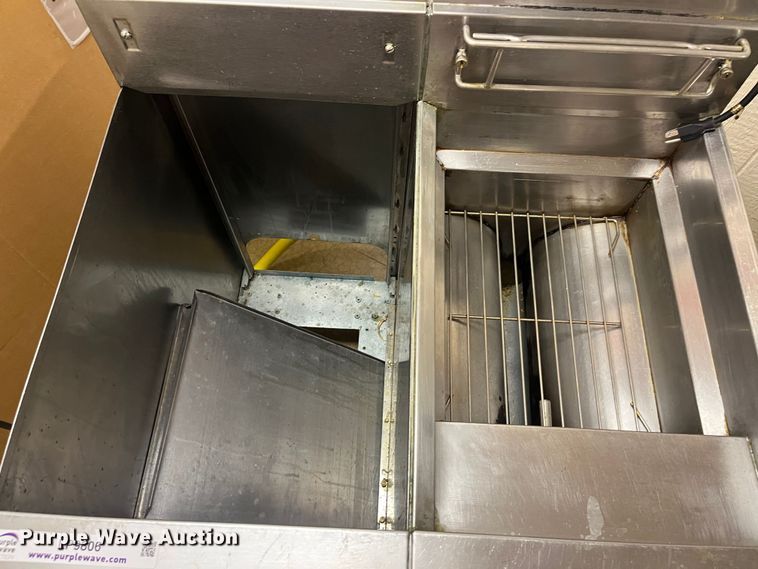 image for item LP9806 Frymaster  fryer