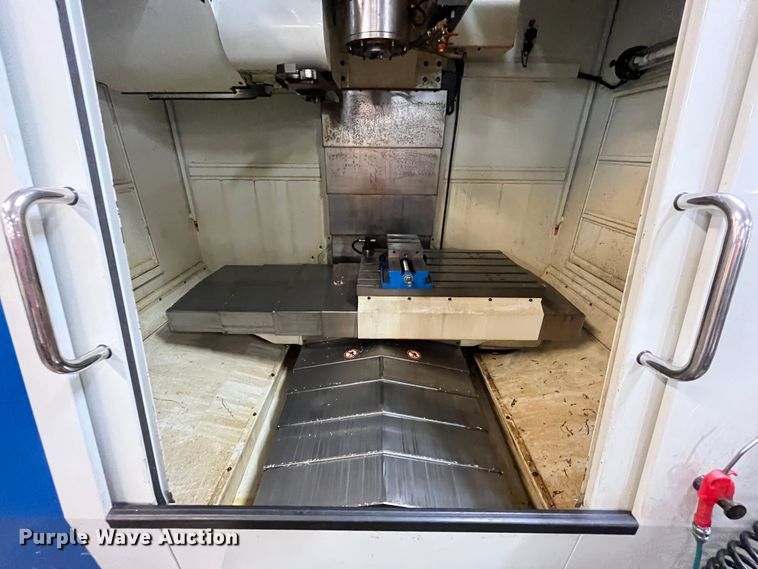 image for item LP9812 Hurco VMX24  milling machine