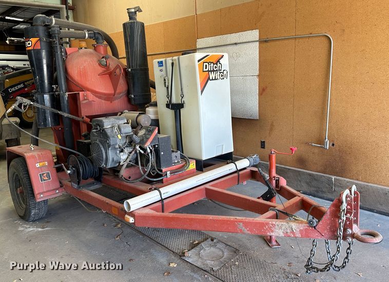 image for item LT9361 2015 Ditch Witch FX20  vacuum excavator